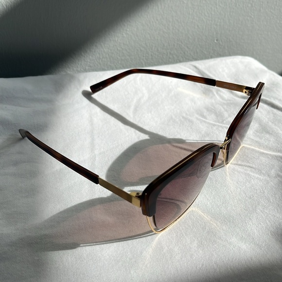 Freyrs tortoiseshell and gold sunglasses in style Iris - Picture 2 of 6
